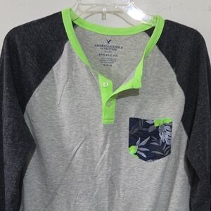 American Eagle Outfitters Gray and Green Henley